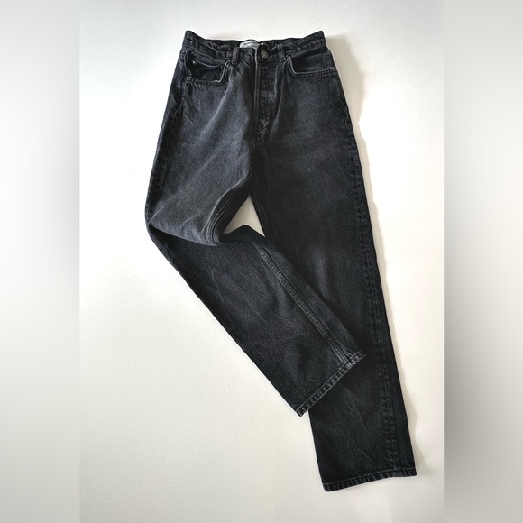 Reformation Cynthia Crop High Relaxed Jean - Picture 2 of 14